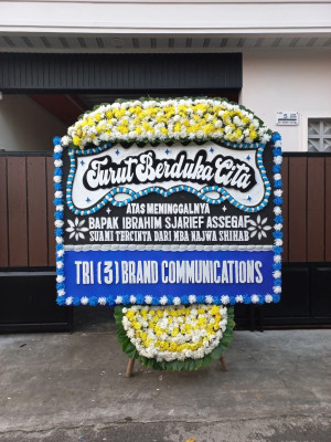 Papan Bunga Duka di Ujungberung
